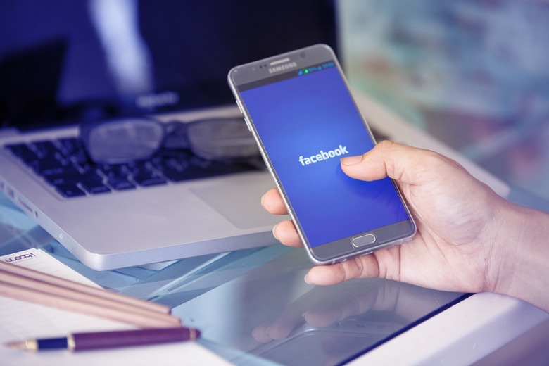 facebook logo