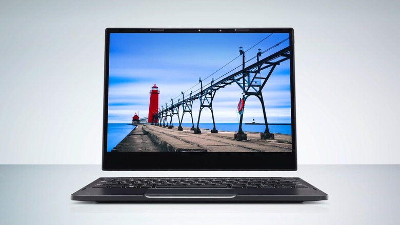 dell-latitude-7284-2-in-1-wireless-charging-laptop-1