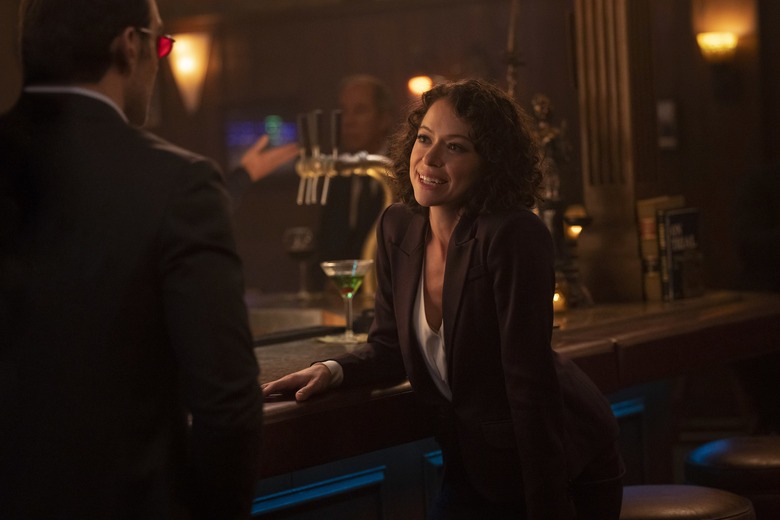 Tatiana Maslany as Jen Walters in She-Hulk: Attorney at Law.