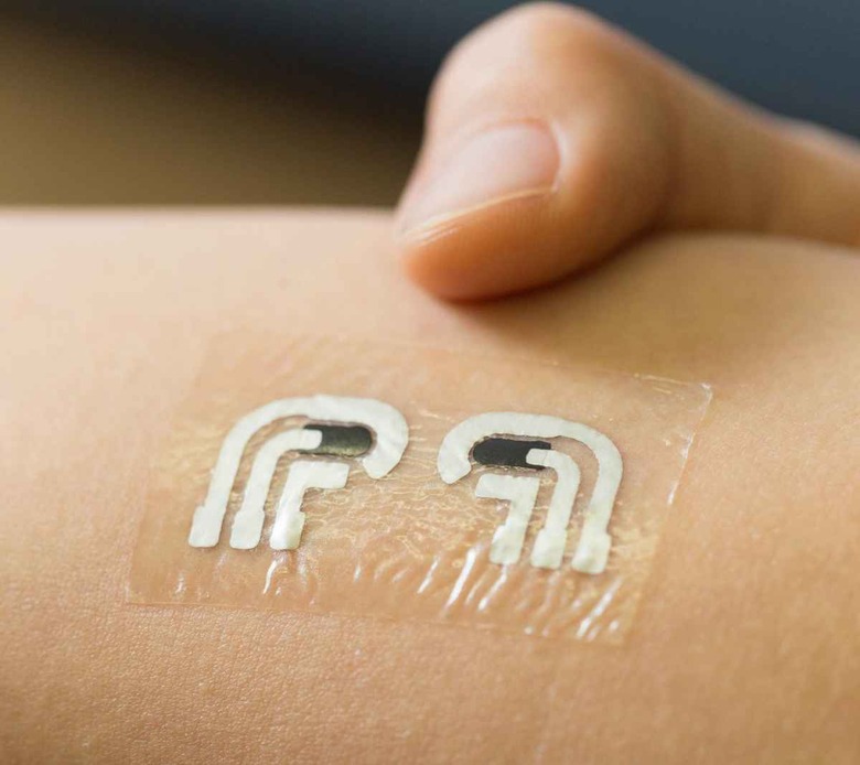 temporary-tattoo-glucose-measuring-sensor