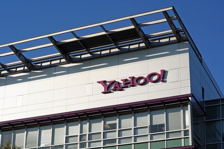 Yahoo CEO Mayer Raises Standards
