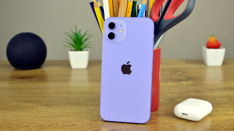 Apple iPhone 12 Review