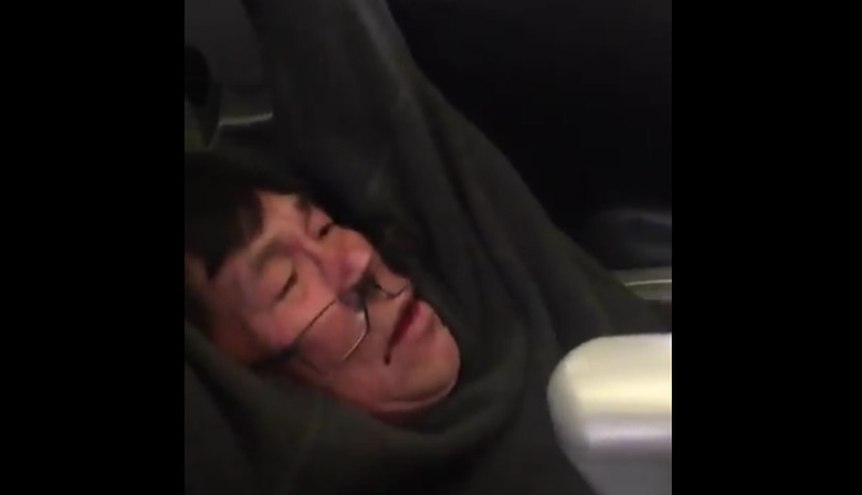 united passenger removed