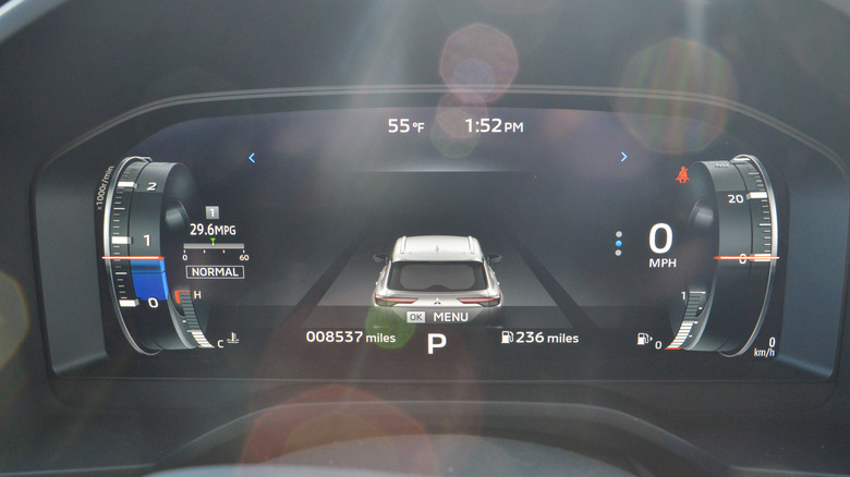 2022 Mitsubishi Outlander Instrument