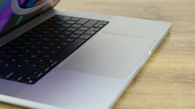 16-Inch MacBook Pro Touch Pad