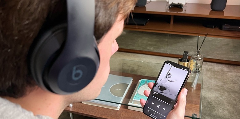 beats-studio-pro-review-bgr-1