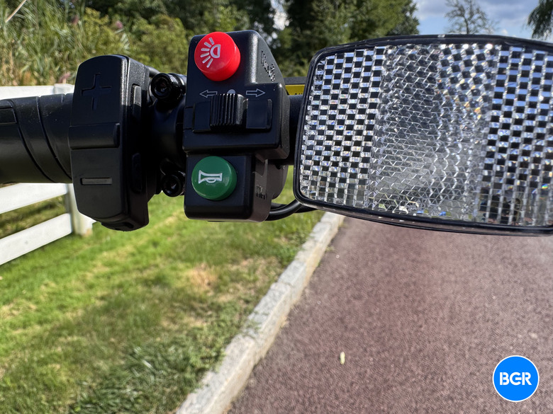 CycWagen Dual Battery Cargo Bike