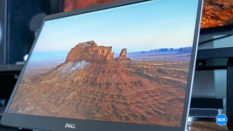 Dell Pro 14 Plus (P1425) display