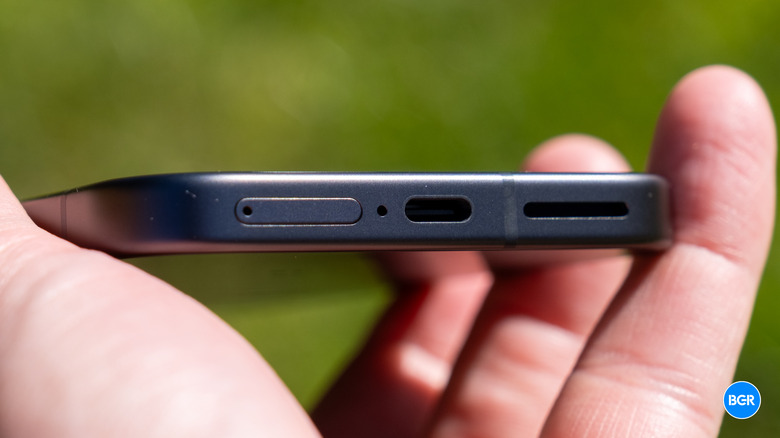 Google Pixel 9a USB-C port