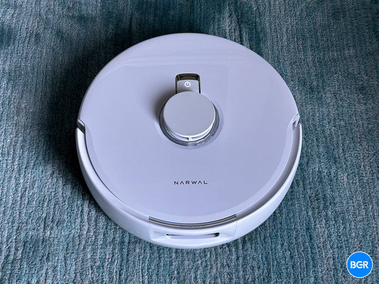 Narwal Freo X Ultra Robot Vacuum Mop Combo
