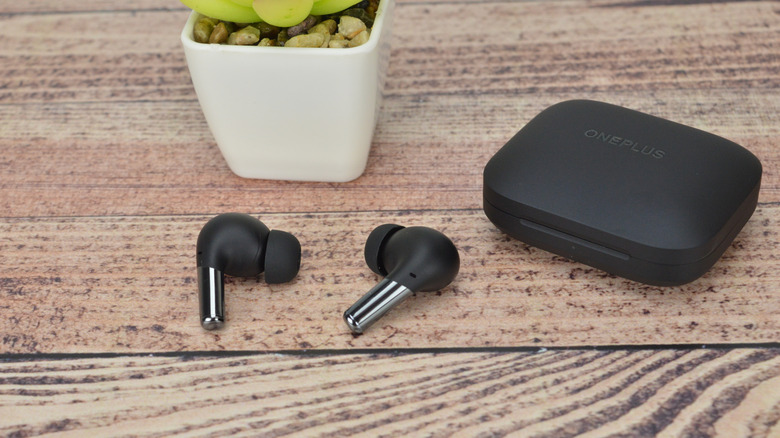 OnePlus Buds Pro Main