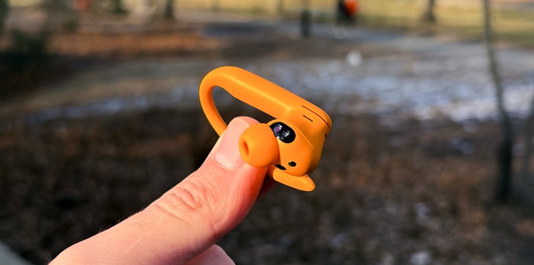 powerbeats-pro-2-bgr-4
