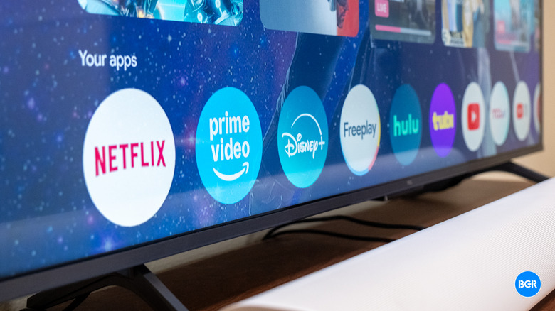 TCL QM6K TV software