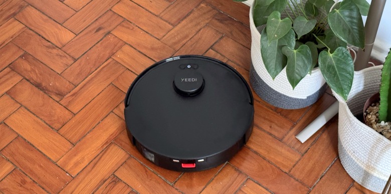 Yeedi C12 Pro Plus robot vacuum and mop review