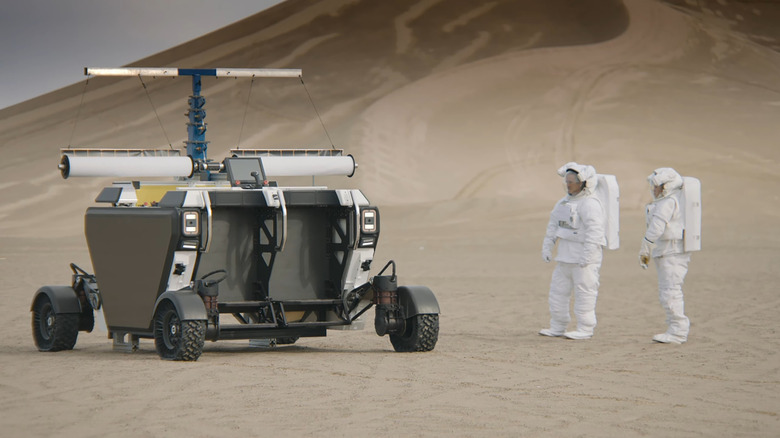 flex-rover-next-to-astronauts