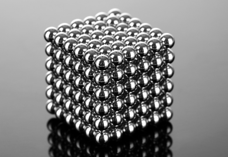 neocube toy of neodymium magnetical material that freezes when heated up