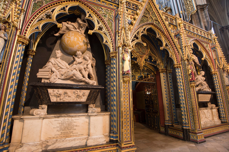 isaac-newton-memorial