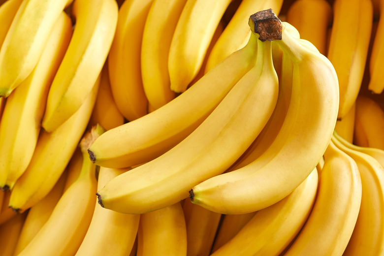 bananas in a pile