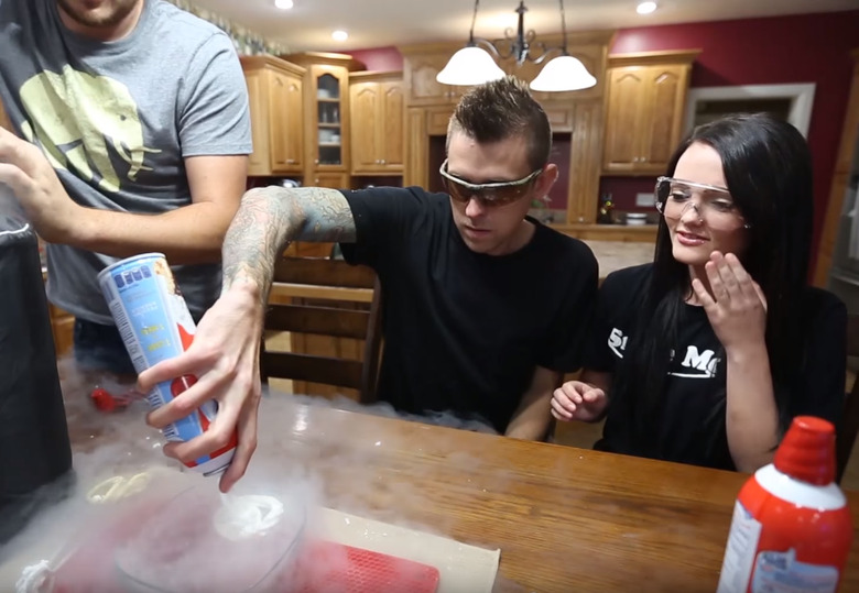 liquid nitrogen whipped cream video