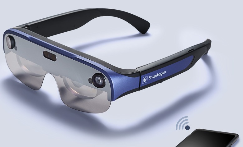 Qualcomm's Wireless AR Smart Viewer glasses design.