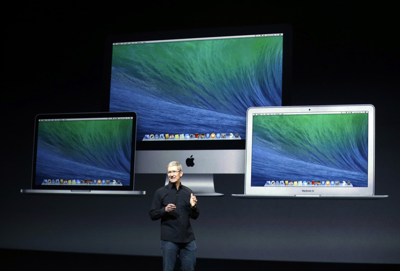 tim-cook-stage-apple-event-sign