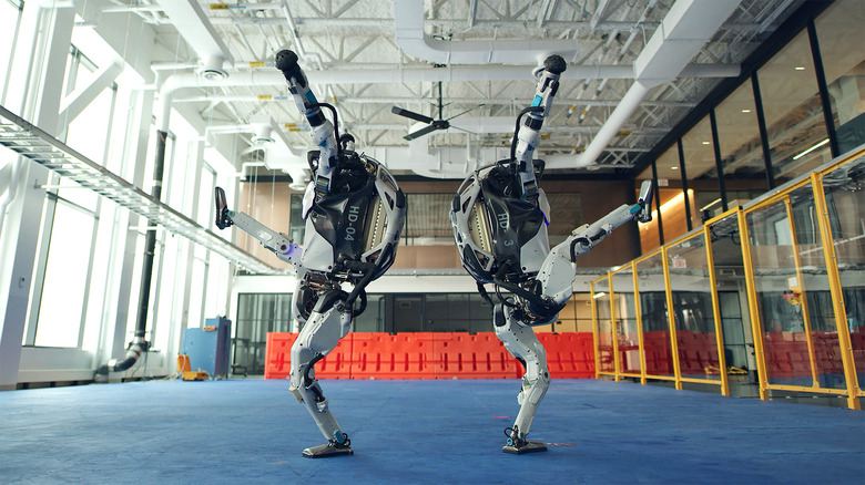 boston dynamics robots dancing