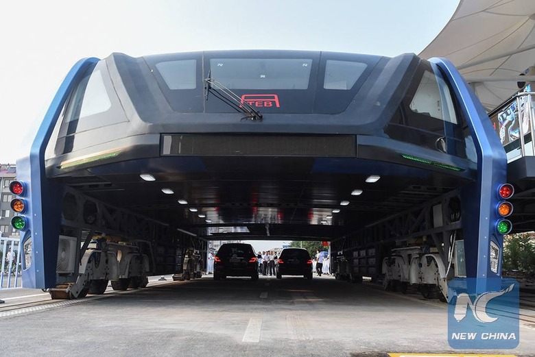 transit-elevated-bus-1