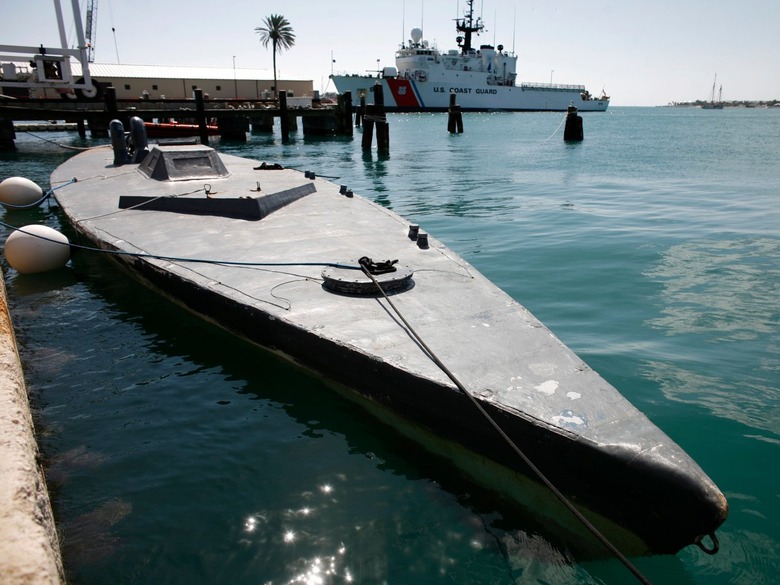 drug-smuggling-submarine