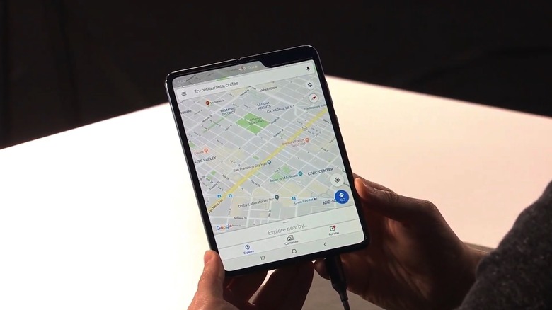 galaxy-fold-official-12