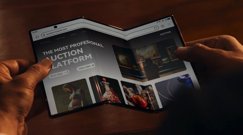 Huawei Mate XT Ultimate Design tri-fold foldable phone.