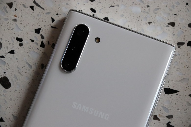 Galaxy-Note-10-Rear