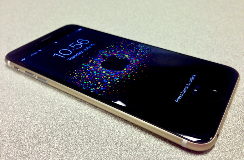 iphone-black-gold