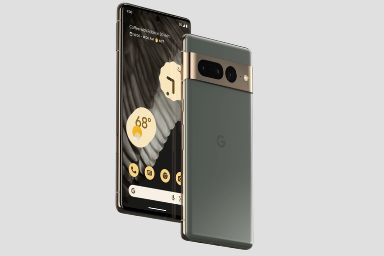 Pixel 7 Pro design: Front and back.
