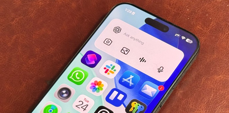 customize-iphone-home-screen-ios-26-bgr-4