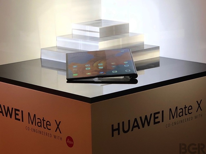 huawei-mate-x-mwc-2019-hands-on-9