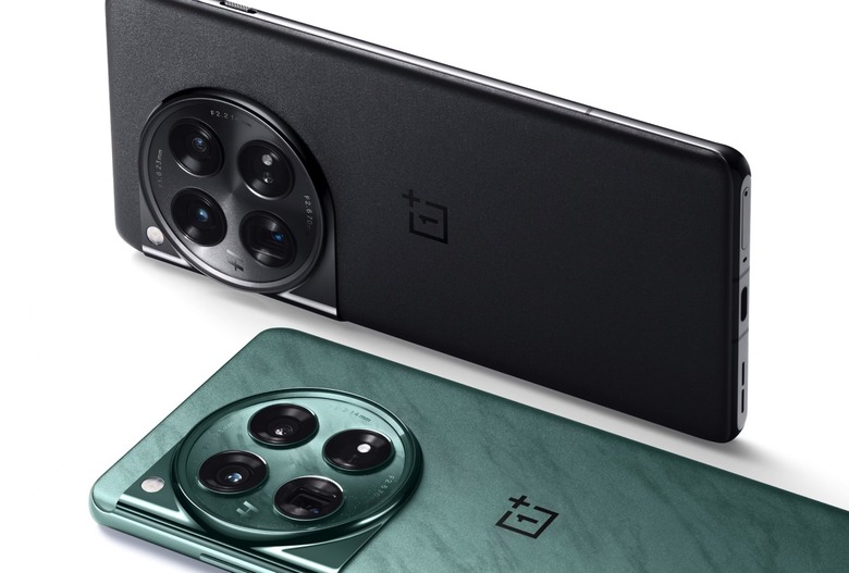 OnePlus 12 color options.
