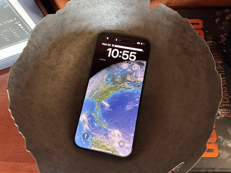 iPhone 16 Pro