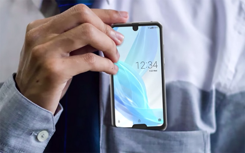 sharp-aquos-r2-compact-1