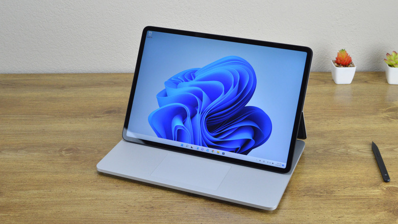 Microsoft Surface Laptop Studio Display