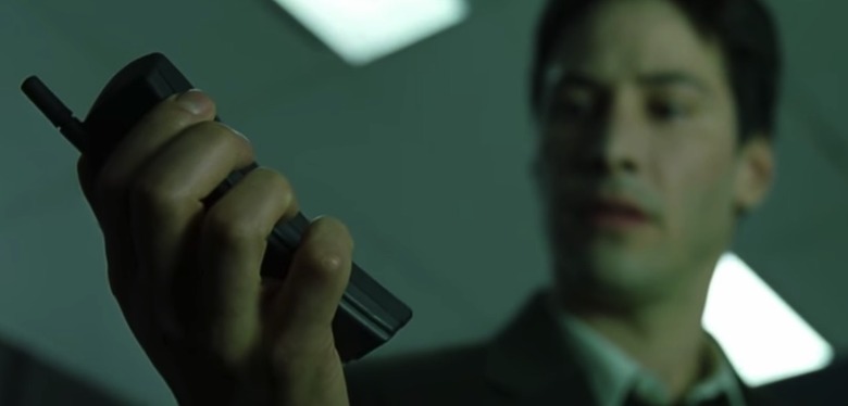 matrix-nokia-banana-phone-scene