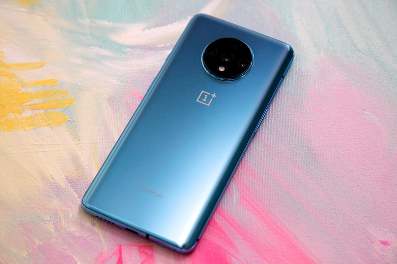 OnePlus-7T-2
