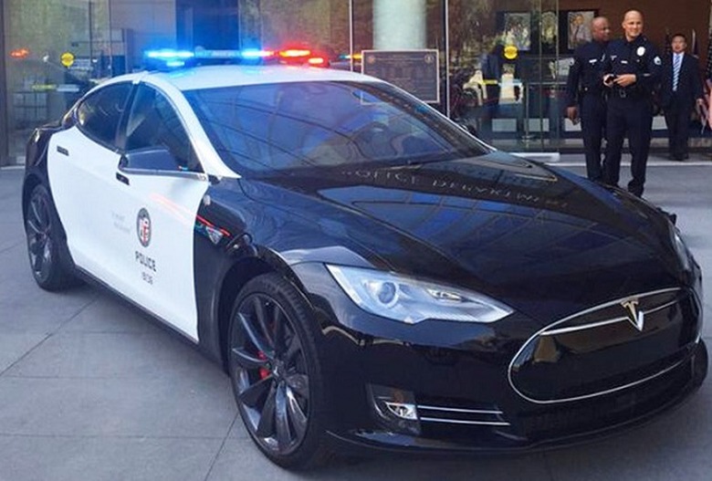 tesla model s police
