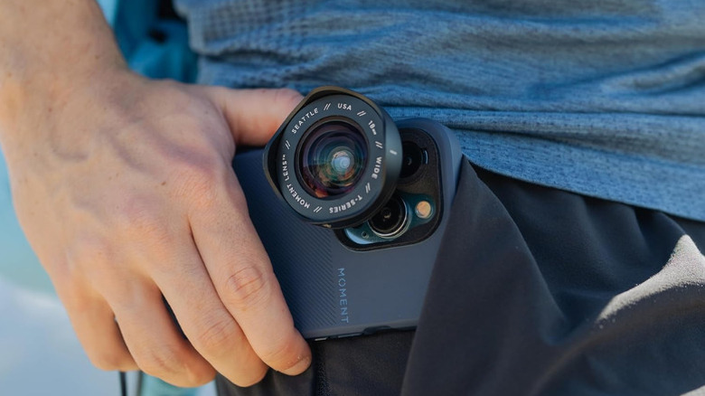 An iPhone with Moment T-series lens