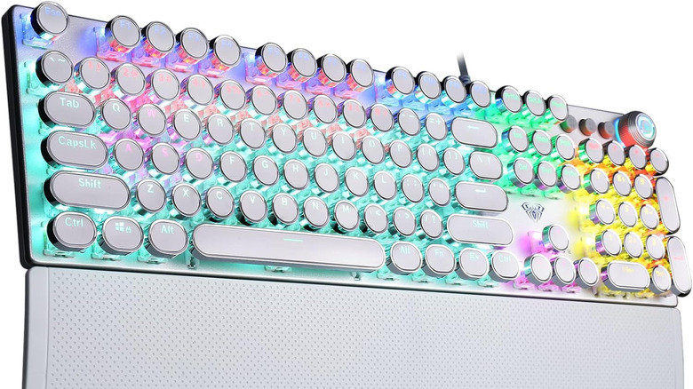 An Aula F2088 mechanical keyboard with its magnetic wrist bar against a white background