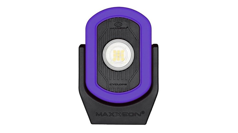 The Maxxeon Cyclops work light against a white background.