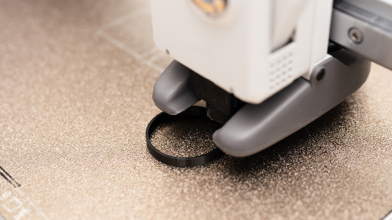 Close up of a PEI build plate