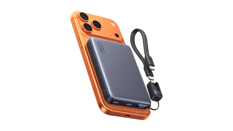 Iniu SnapGo Air magsafe power bank with cable