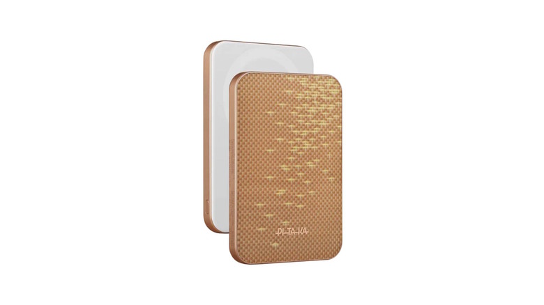 Pitaka Aramid Fiber Magnetic Power Bank Golden Glint