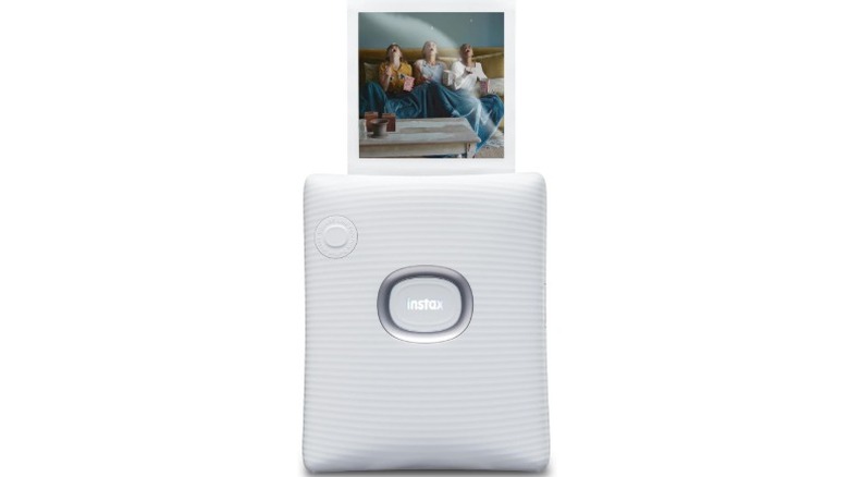 A product render of the Fujifilm Instax Square Link.