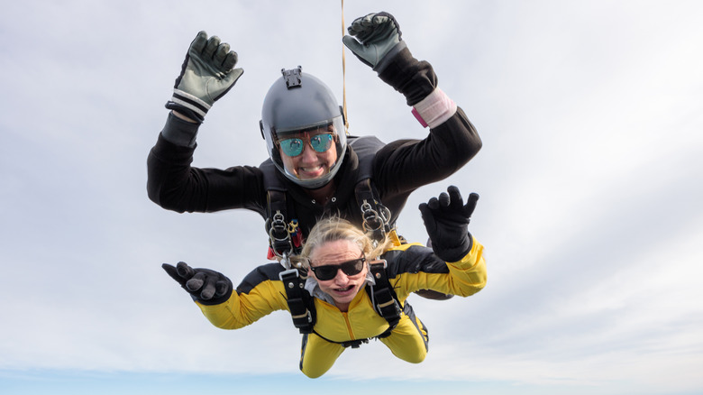 skydivers falling sky